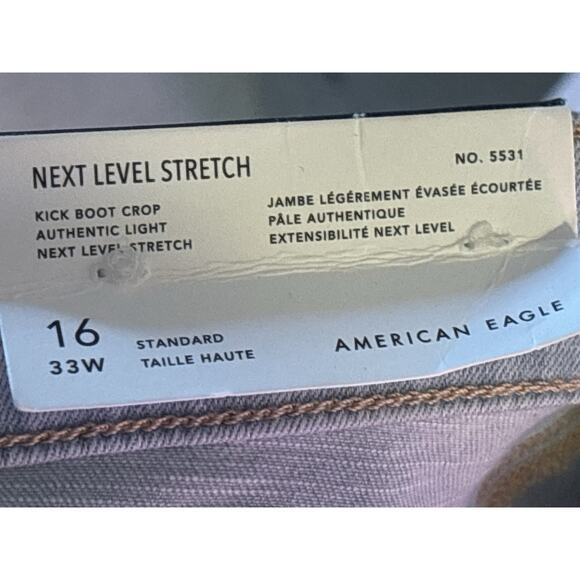 NWT American Eagle Kick Boot Crop Next Level Stretch Women’s 16 $60 Light Wash - Picture 9 of 9